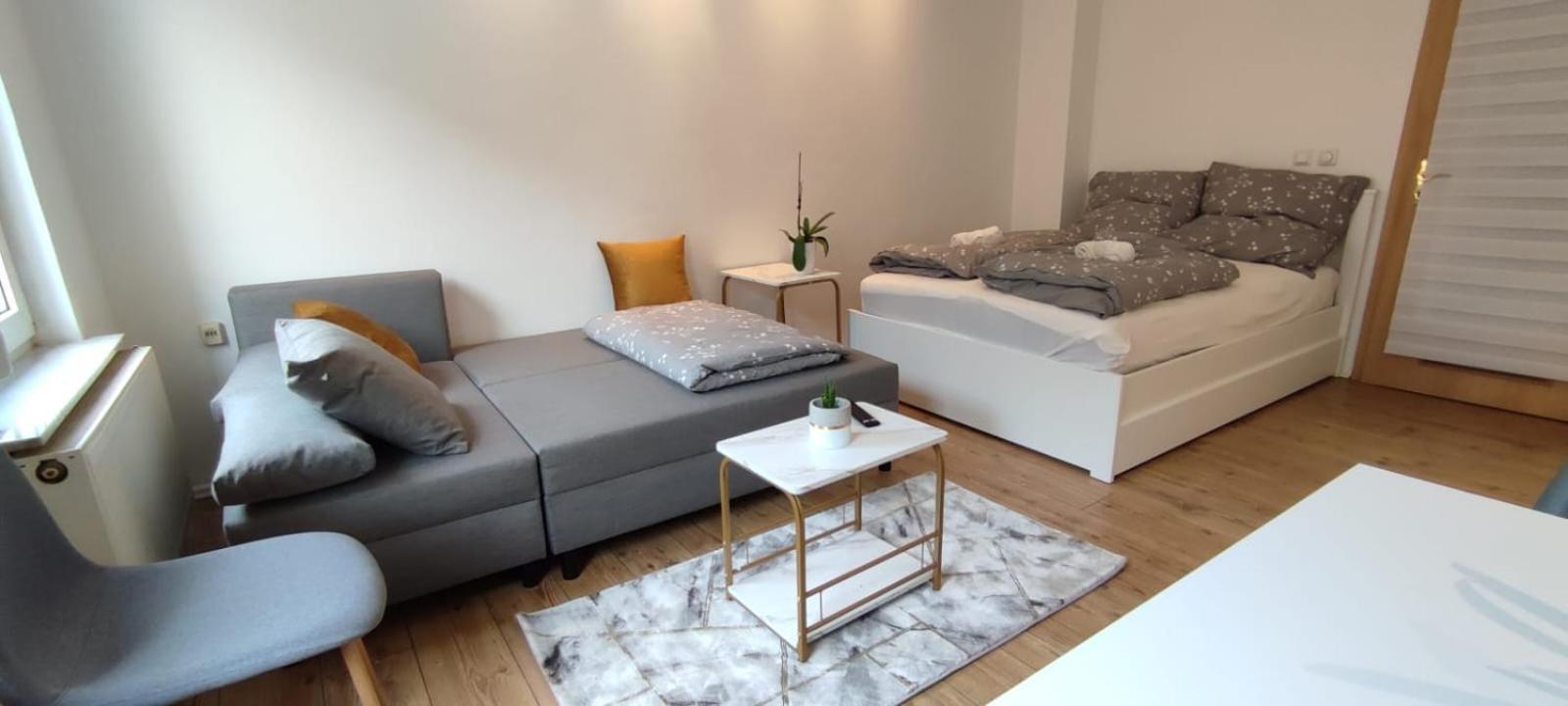 Privatzimmer-2 In Ruhiger Lage 9Min Von Hbh Νυρεμβέργη Εξωτερικό φωτογραφία